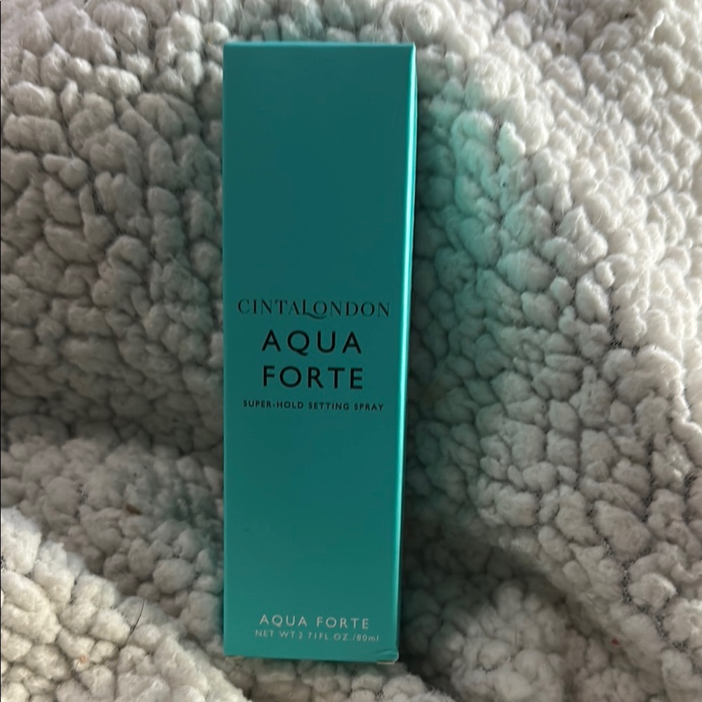 Cinta London Aqua Forte Setting Spray